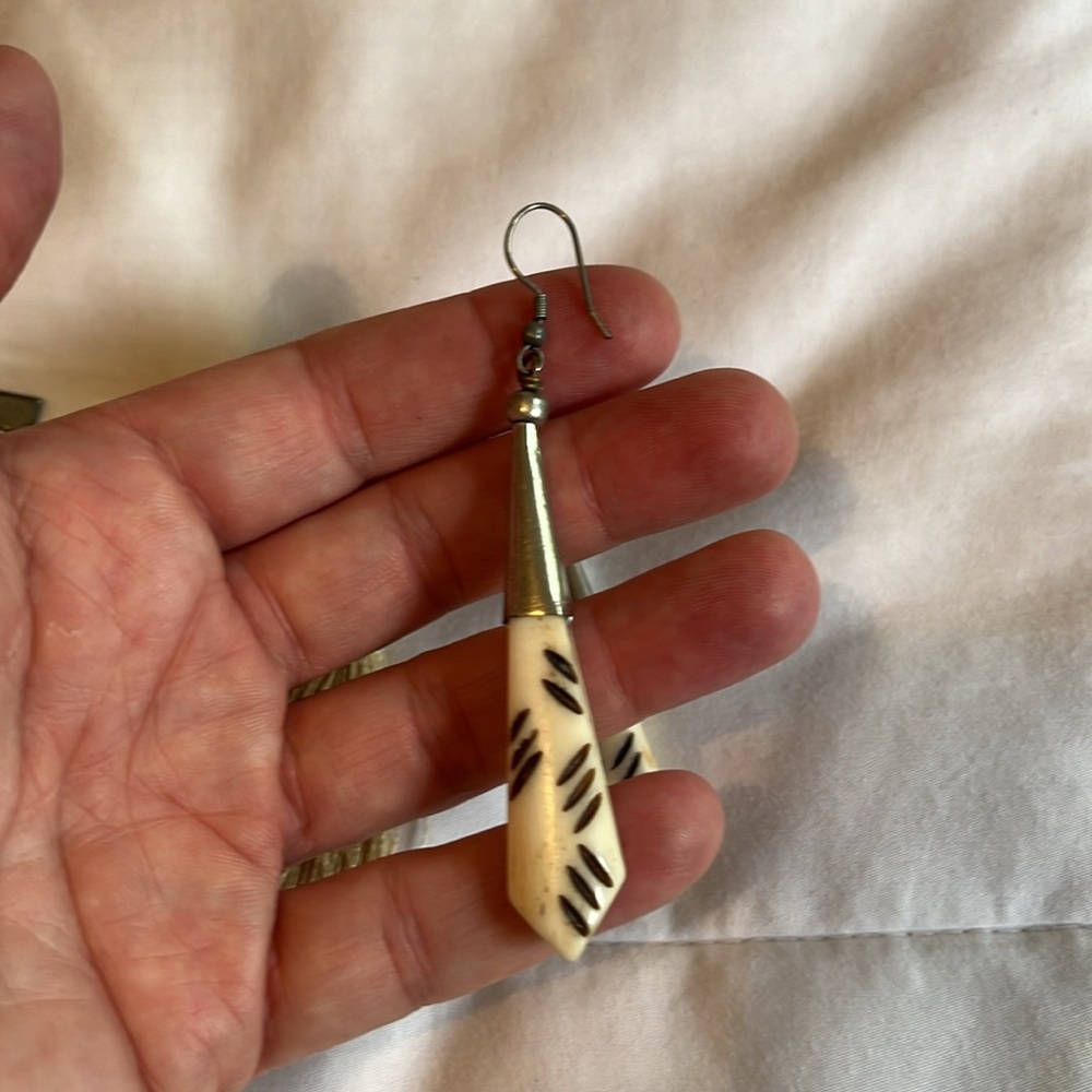Earring set - Picture 3 of 3